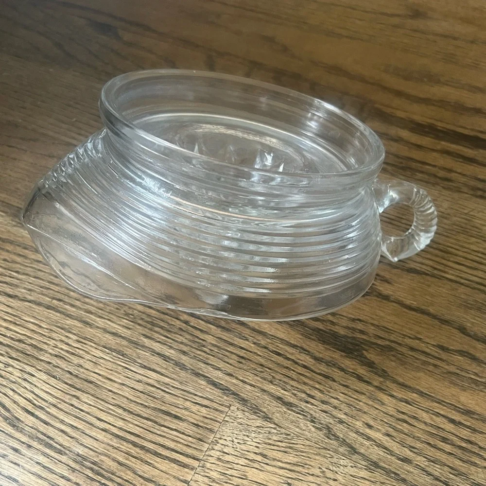 Anchor Hocking Clear Glass Citrus Juicer with Handle